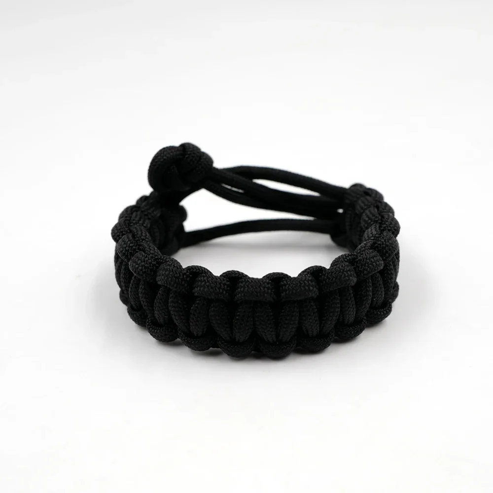 Adjustable 7-Color Survival Paracord Bracelet