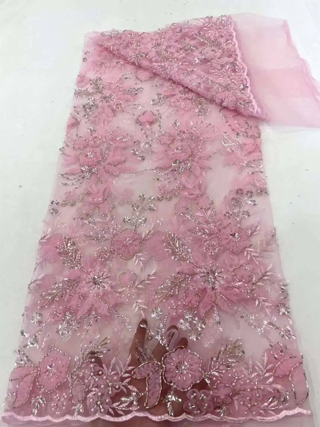 

Handmade beaded lace Fabric French sequins lace fabric for Wedding Dress Latest Nigeria Embroidery Gold Good Price WS55T