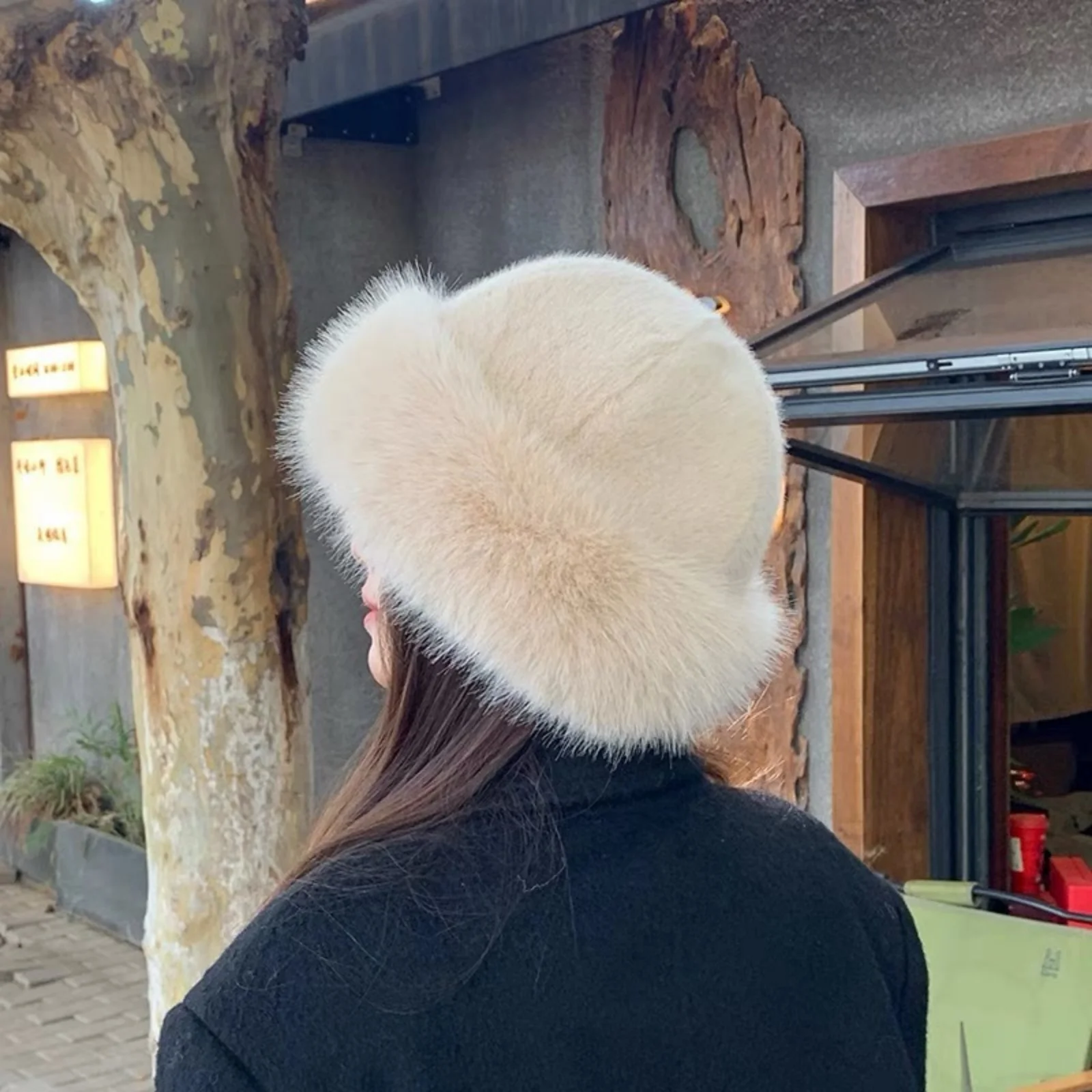 1pc Fluffy Bucket Hat For Women, Winter Korean Style, Thickened Warm Soft Crown Hats Winter Outfits