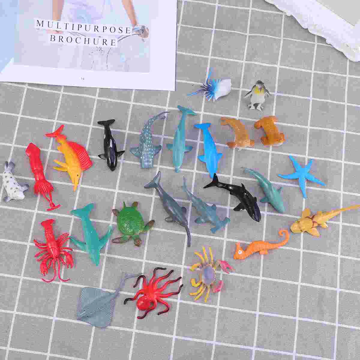 

24pcs Plastic Sea Animal Figure Set Realistic Animal Toys Mini Sea Favors For Kids Toddlers (Mix Model)