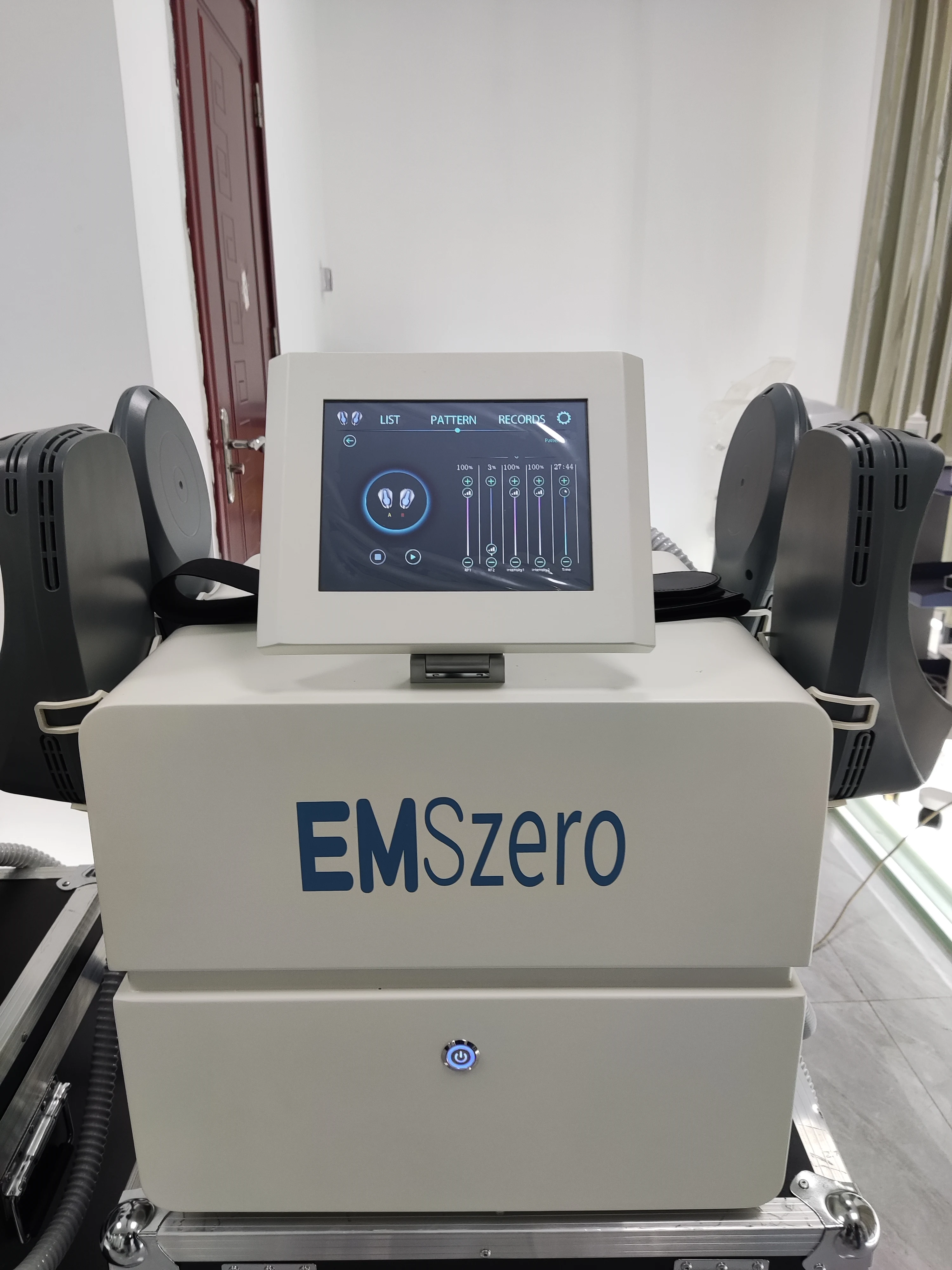 zero Rf 바디 슬림 휴대용 기계 근육 자극기, Nova 6500W 200Hz Neo Hi-emt 4 핸들 및 골반 자극 패드