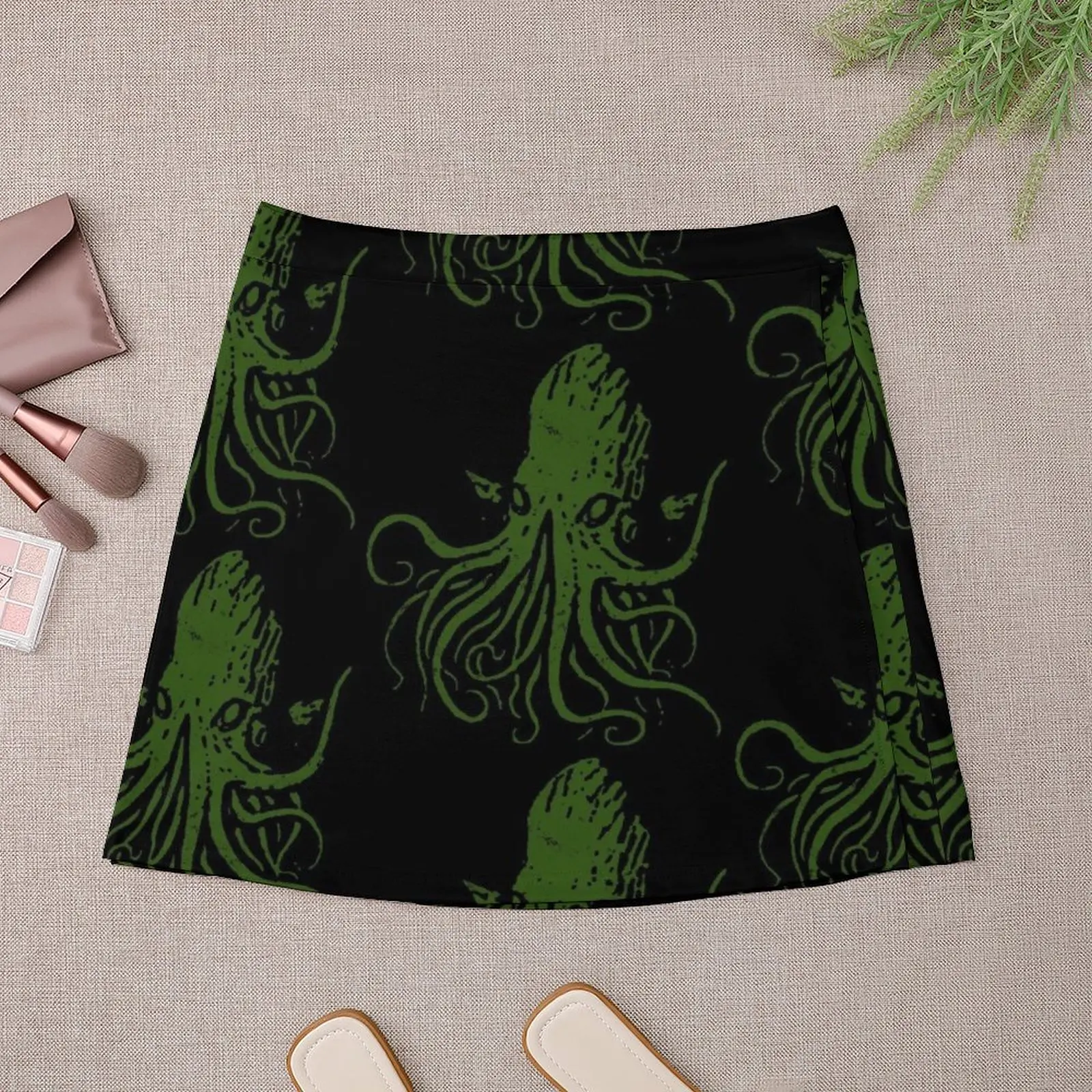 Funny Cthulhu Excuse Me, Do You Have A Moment To Talk About Our Lord & Savior, Cthulhu? Mini Skirt Short women′s skirts