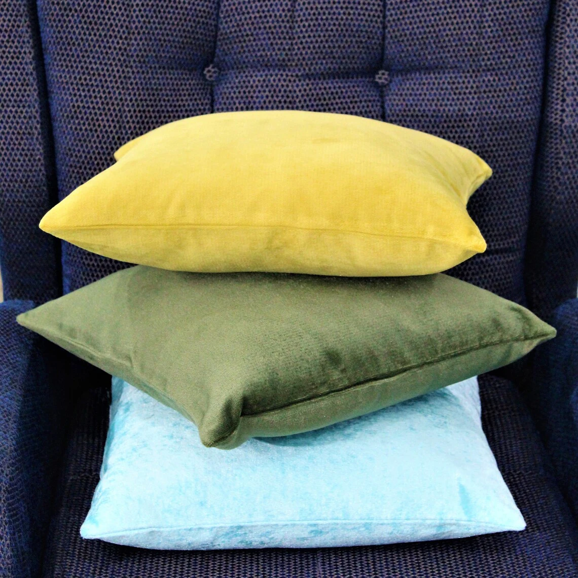 Velvet Throw Pillow Cover 3