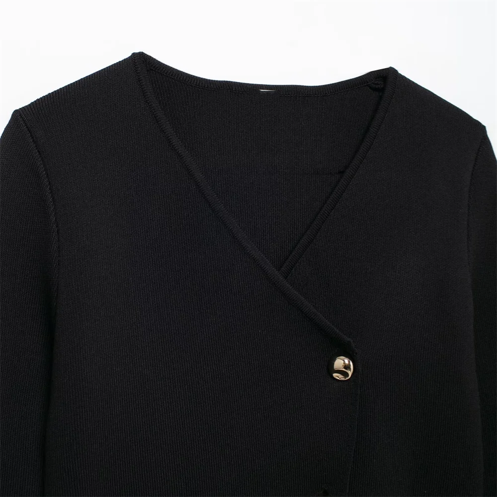 Autumn New Women's Clothing Style Slimming Asymmetric Knitted Coat Small Folded Splicing Skirt Set