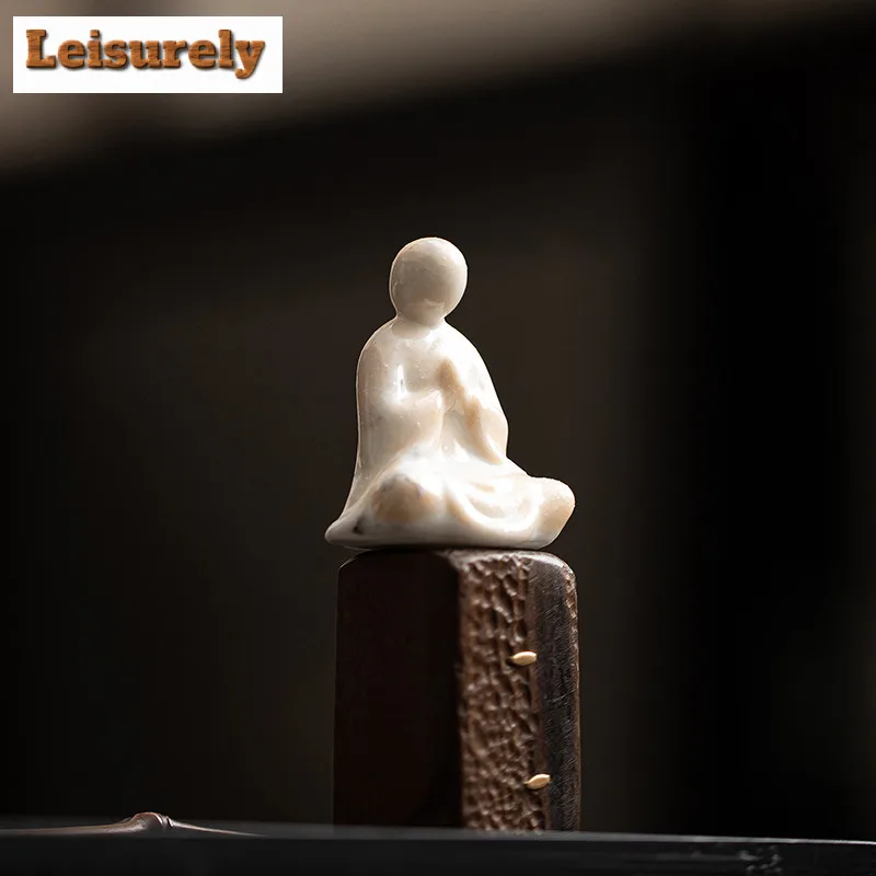 Zen Unfettered Buddha Character Tea Pet Handmade Small Flowerpot Landscaping Tea Figurine Play Toys Mini Tea Statue Ornaments