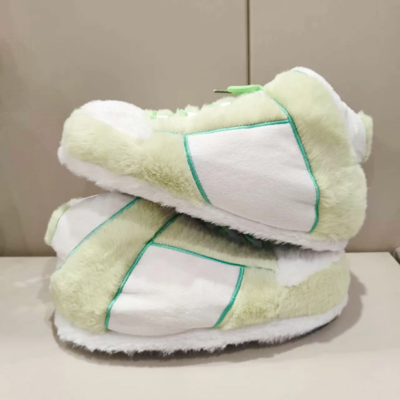 أحذية منزلية دافئة من القطيفة مقاس واحد للنساء/الر...