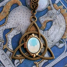  Bohemian Inlaid Opal Celtic Knot Pendant Necklace Charm Fashion Women Geometric Shape Pendant Necklace Anniversary Gift Jewelry 