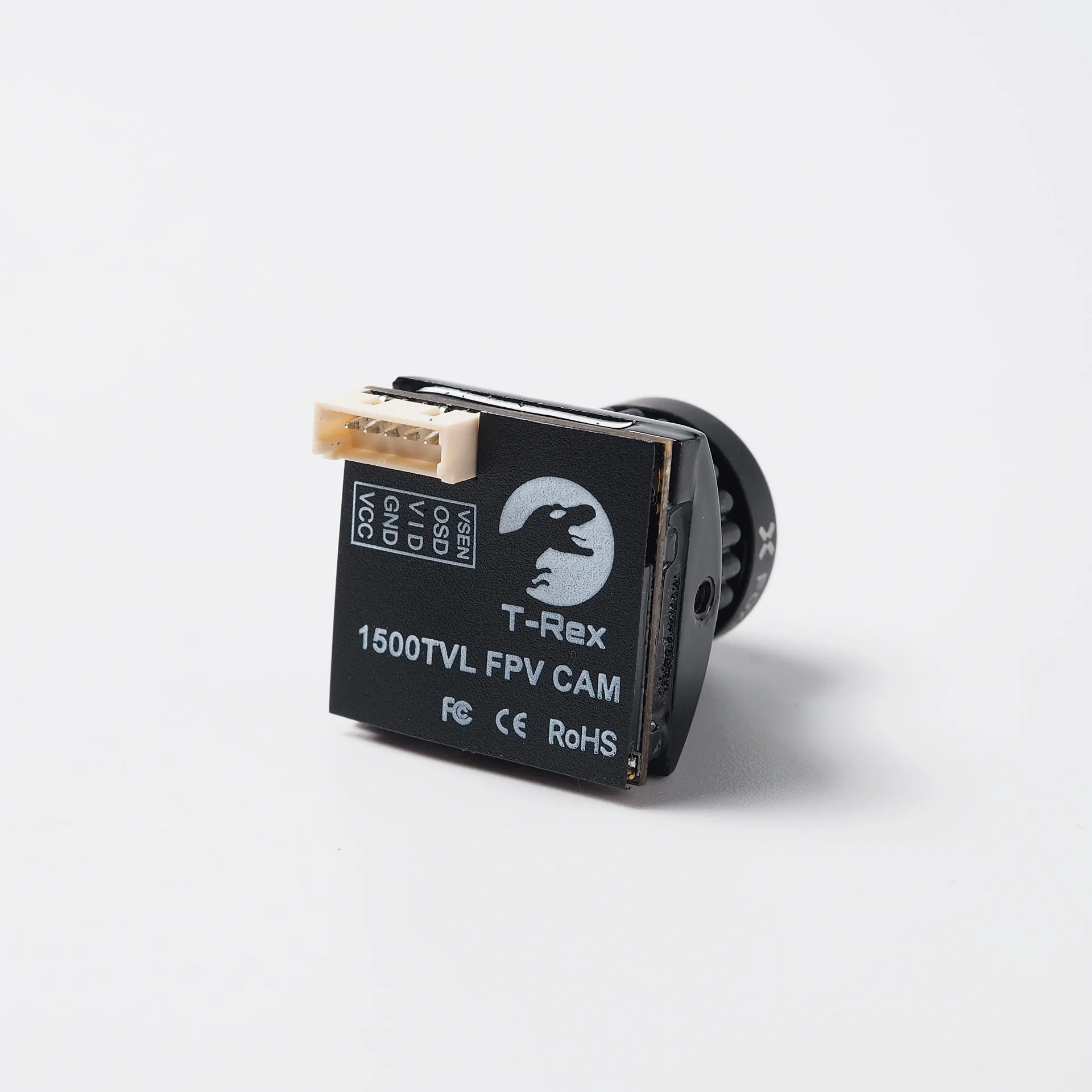 La micro caméra FPV 19mm/22mm fixée sur un drone, montrant l'angle de vue. Achetez Micro Caméra FPV 19mm/22mm pour Drone RC - Livraison Rapide France.