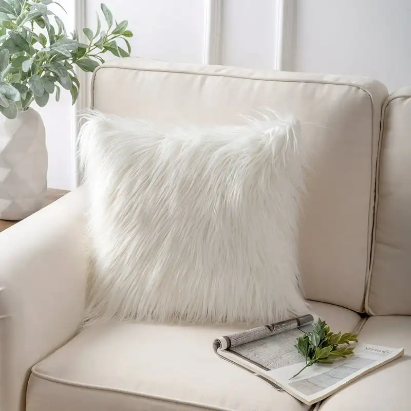 

Faux Fur Full Throw Pillow with Insert, 18 Travel neck pillow Plane pillow inflatable Almohada de viaje Cervical pillow Txt Cyli