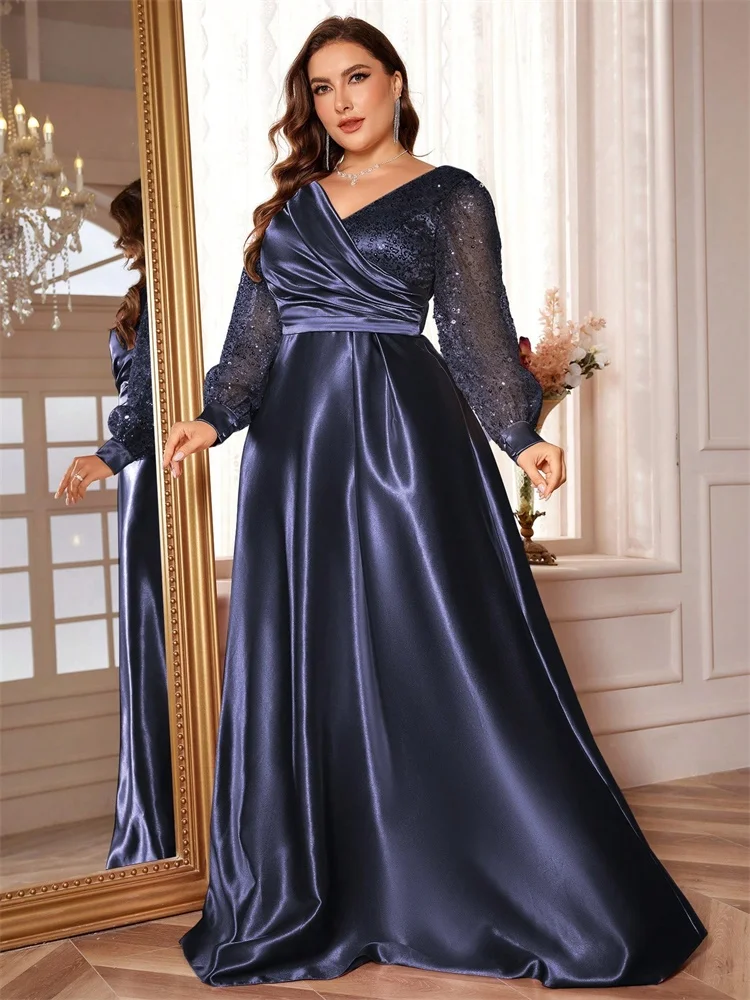 فستان سهرة فاخر باللون الأخضر على شكل حرف v مزين ب...