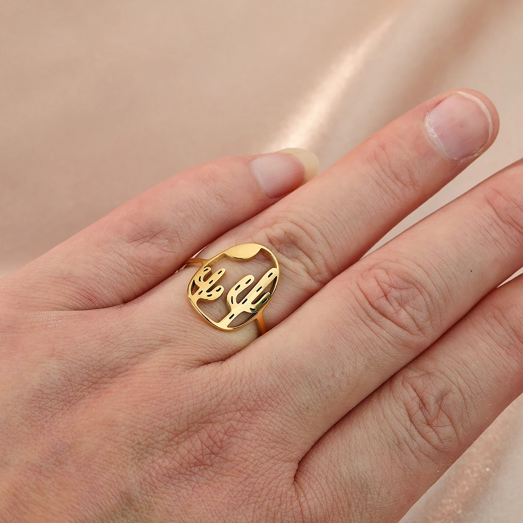 Anillo Geométrico de Flor y Hoja Vintage (Acero Inoxidable Dorado) S44b9e4b20a67491db6dd9239705b884eU