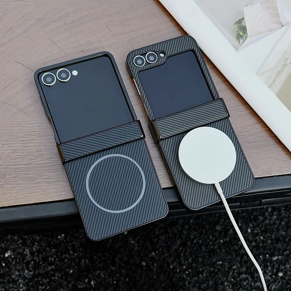 Luxury Carbon Fiber Magnetic Wireless Charging Hinge Case with Shockproof Protection Cover