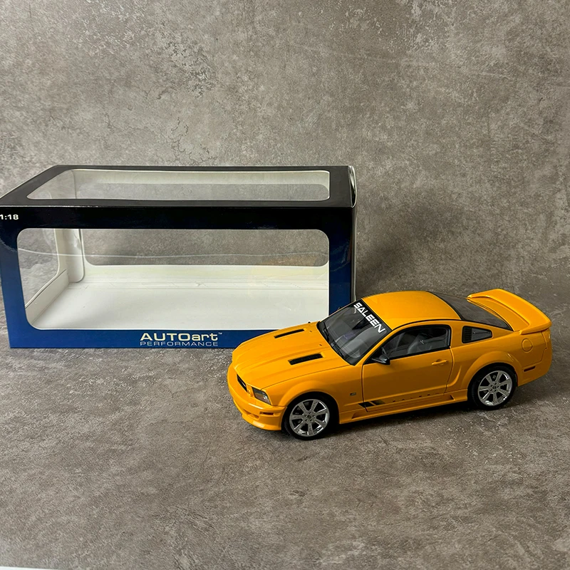 オートアート 1/18 Saleen Mustang S281 Autoart 1/18 Scale Diecast 73058 - Saleen Mustang S281