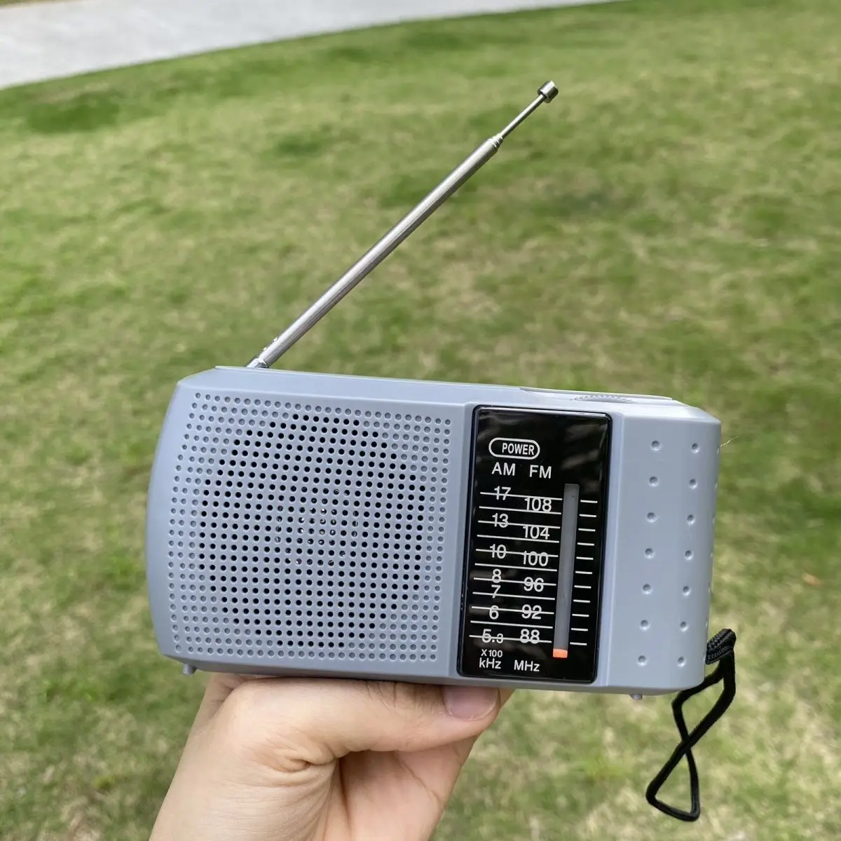Mini Portable FM AM Radio High Sensitivity Radios Receiver Built-in Speaker with Retractable Rod Antenna Support 3.5mm Headphone