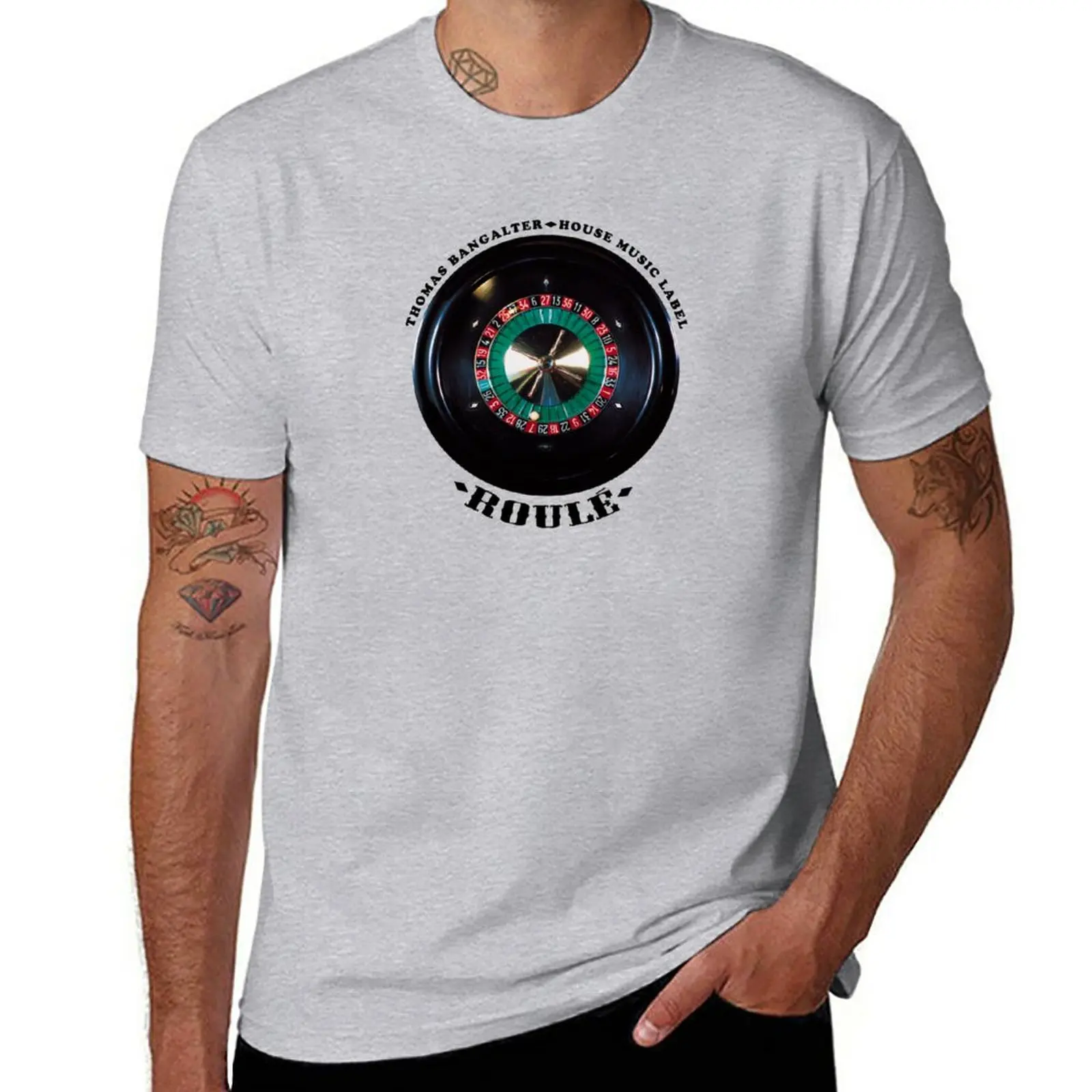 Nuova Etichetta Vinile Arrotolato Thomas Bangalter House Music: Label Legend Red Model By La French Touch T-Shirt