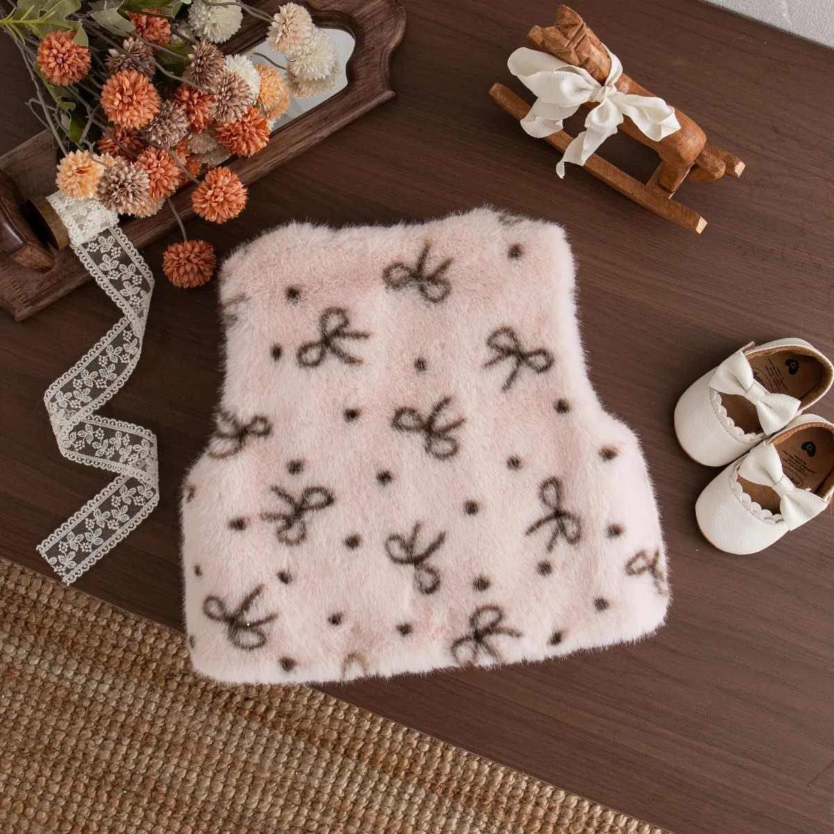 Baby Girl Vest Jacket Winter Solid Color Bow Dot Baby Tops Fleece-Lined Warm Baby Girl Jacket Baby Clothing