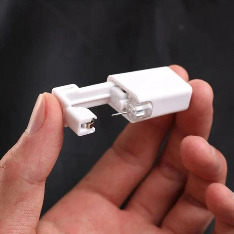 Disposable Sterile Ear Punching Device Self-service Ear-stud Puncher Earlobes Nail Gun Piercer Machine Body Piercing Jewelry