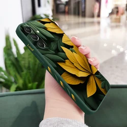 Elegant Carve A Leaf Phone Case - Stylish Protective Cover for Galaxy S22 (Dark Green)