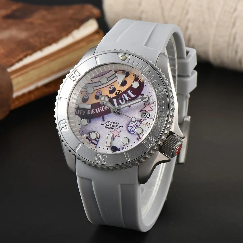 

Пользовательские модные японские NH35 40,5 мм Может Пользовательский логотип мужские часы сапфир чехол автоматические мужские часы парадные ободок резиновый ремешок