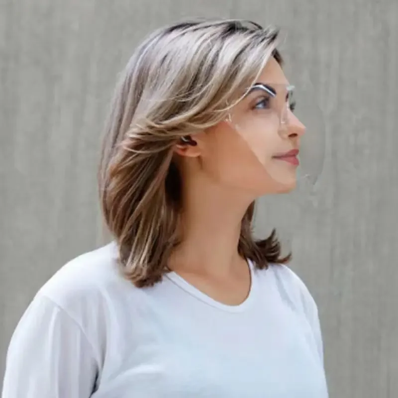 High-Definition Transparent Protective Face Shield with Anti-Fog, Anti-Splash Features