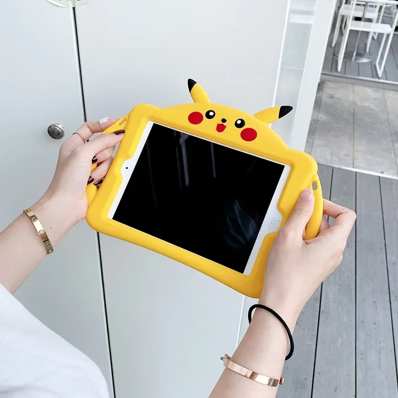 Capa de Mesa Pikachu para Ipad Borracha Estojo Macio Funda Mini 97 2023 2023 Air 97 2023 2024 - Imagem 4