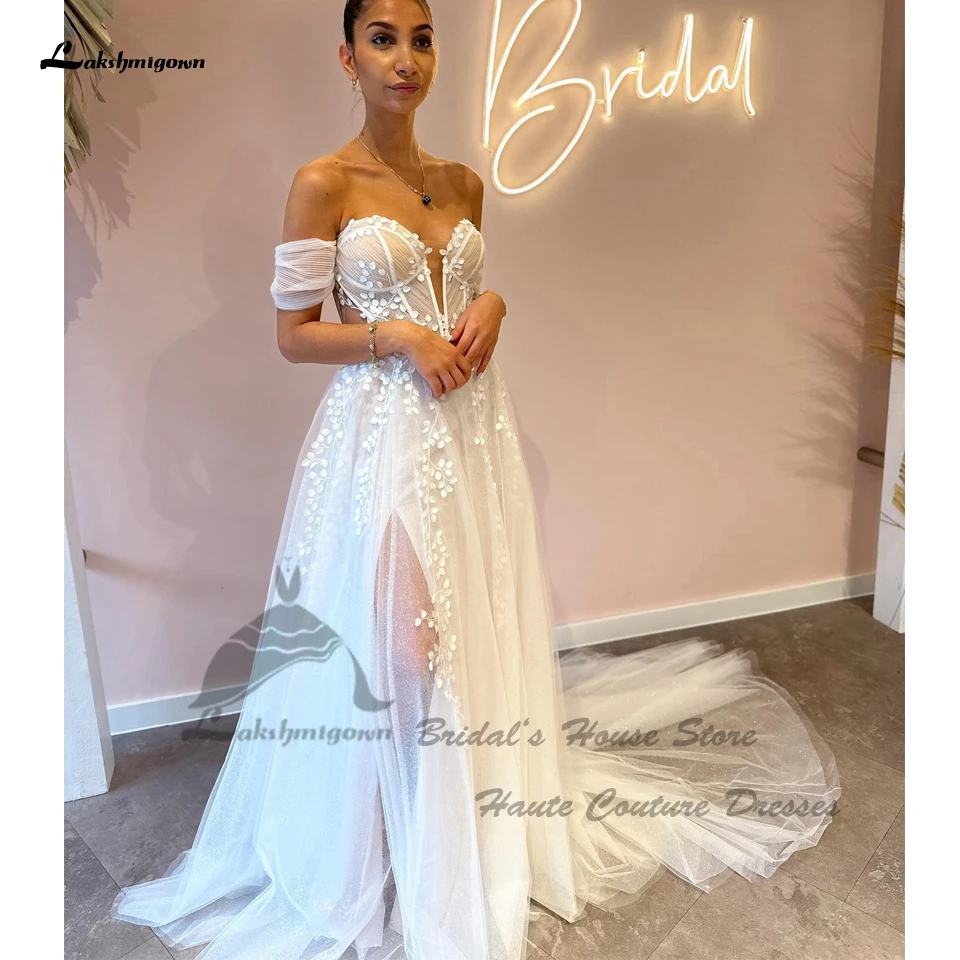 

Lakshmigown Sparkly Glitter Boho Wedding Dress Side Split 2024 Vestidos Sexy Floral Lace Beach Bridal Gowns Off The Shoulder