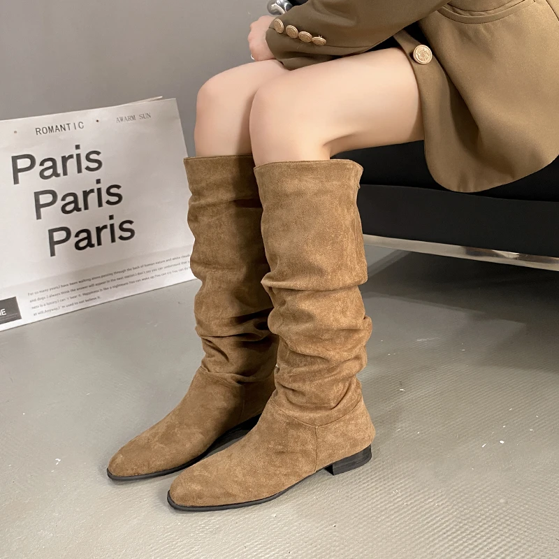 

Замшевые Сапоги женские ботфорты с острым носком на низком каблуке Новинка Осень-зима 2023 женские длинные модные сапоги