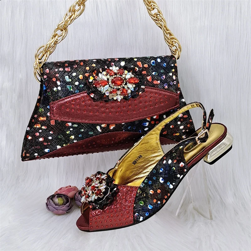 

2023 Popular In Nigeria Two Ways To Wear Fashion Shoes And Shoulder Bags Low-Heeled Shoes And The Same Style Envelope Bag