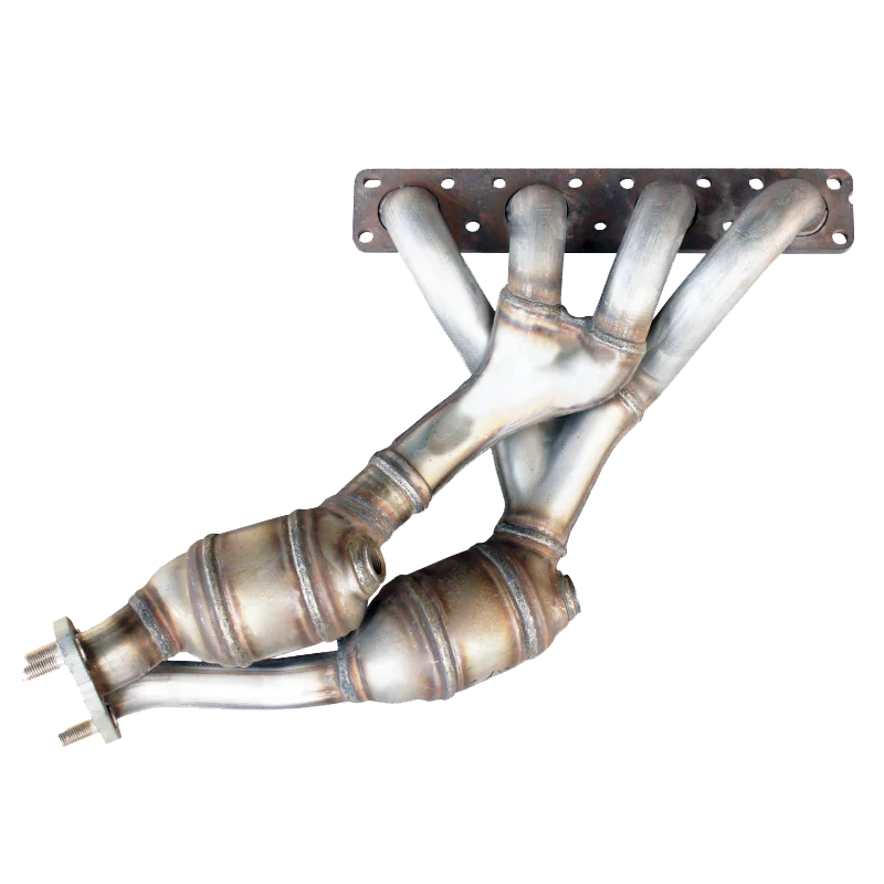 

High performance catalytic converter adaptable for BMW 318 E46