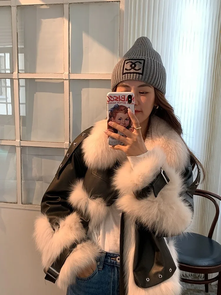 Woman Clothing New Women\'s Leather Imitation Fox Fur Coat 2023 Winter Short Motorcycle Coat Faux Fur Coat Jackets for Women