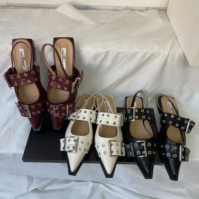 Nouvelles sandales pour femmes à bout pointu, mode printemps 2026, chaussures plates à bride arrière, grandes tailles 1