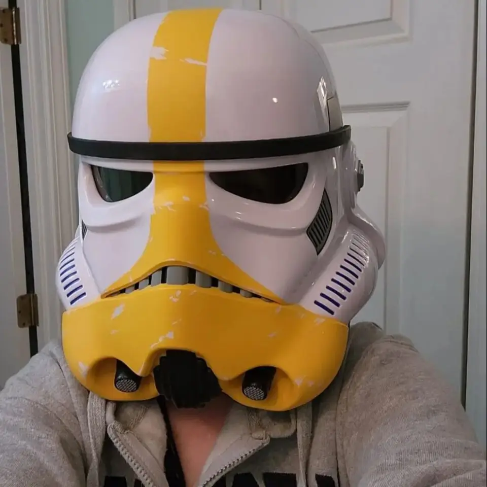 訳アリ ハズブロ スター・ウォーズ ヘルメット 訳アリ ハズブロ スター・ウォーズ ヘルメット Amazon.co.jp