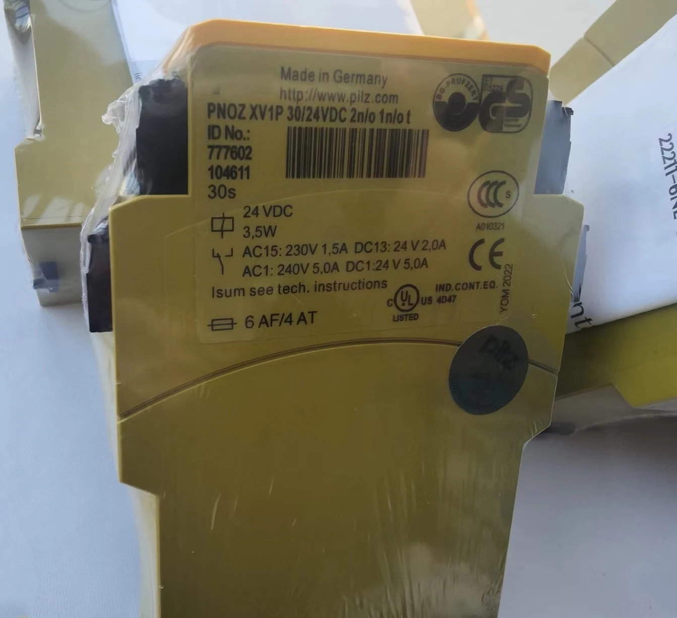 

* Новое Оригинальное реле безопасности 777602, модуль безопасности PNOZ XV1P 30/24VDC 2n/o 1n/o t в наличии
