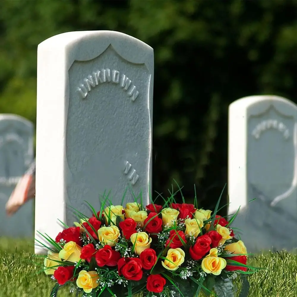 Neue 24-Köpfige Künstliche Friedhof-Blumen, Faux Seiden-Rosen in Rot, Blau und Weiß, Blumenstrauß für Grabdekorationen – Detail 5
