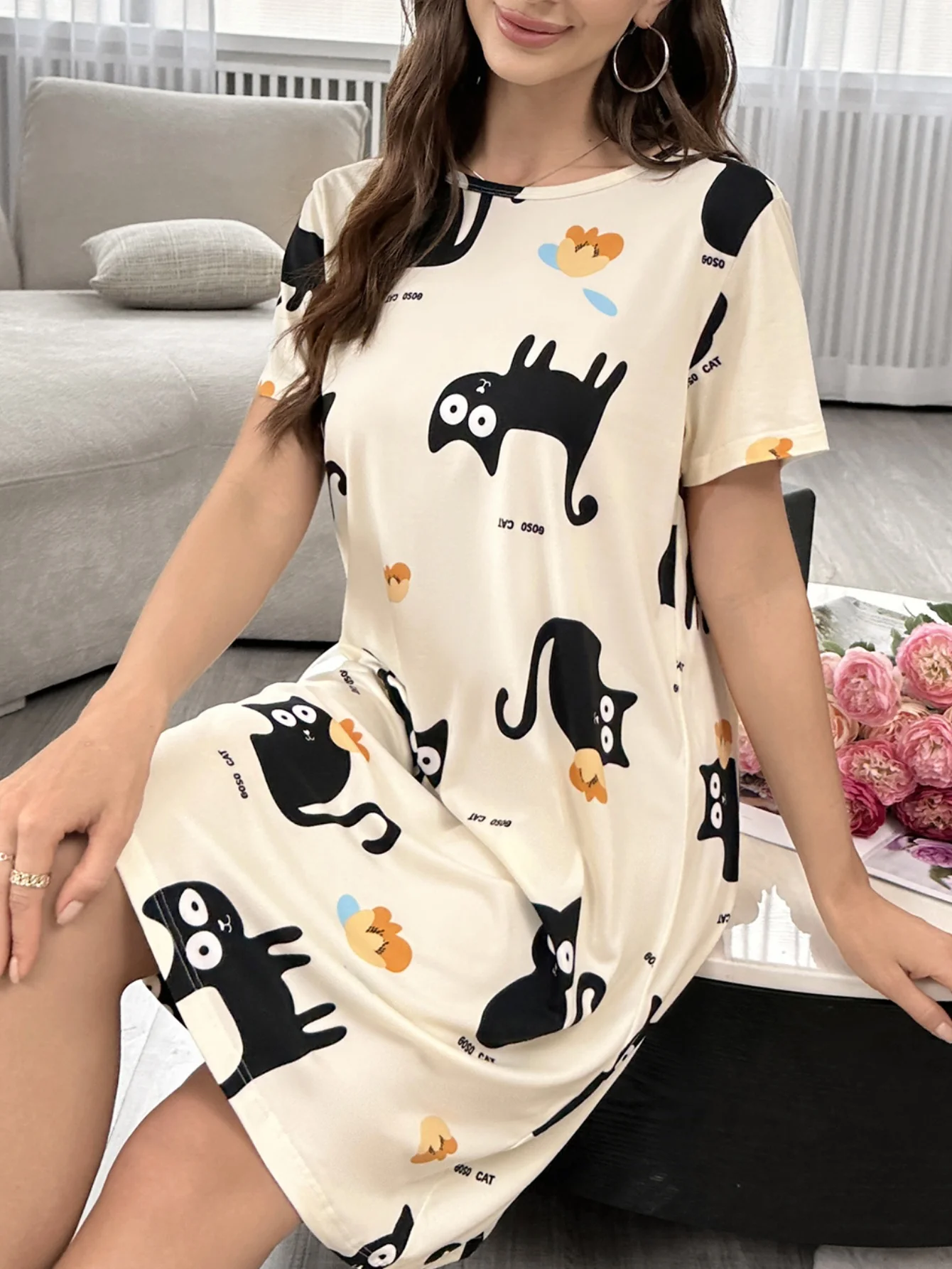 Classic striped comfortable simple sweet pink nightgown for women's home wear nightgown