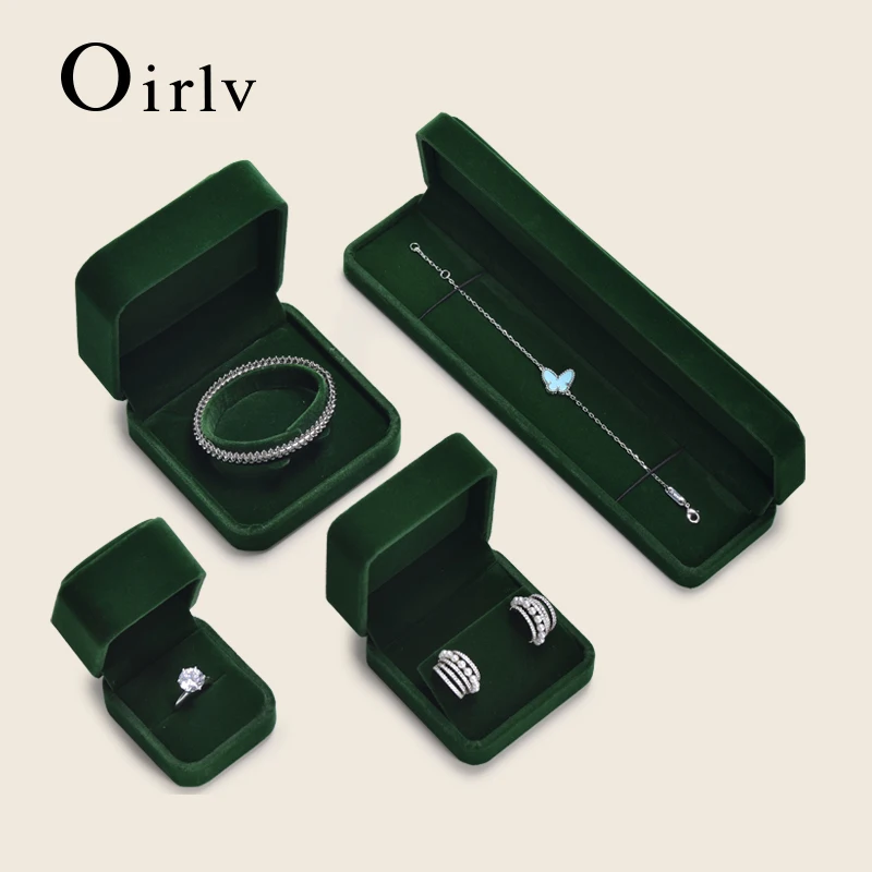 Luxurious Velvet Jewelry Box in Gemstone Green - Premium Organizer for Rings, Earrings, Bracelets, and Necklaces
