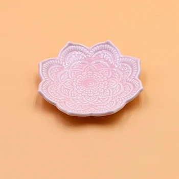 Elegant Pink Ceramic Jewelry Tray – Decorative Ring & Trinket Dish