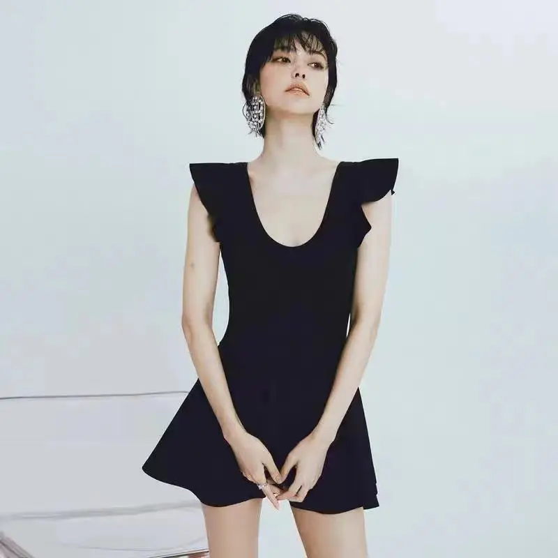 

Conservative One-piece Swimsuit Women Conservative Cover Belly Backless Sexy Skirt Swimsuit Hot Spring Swimsuit