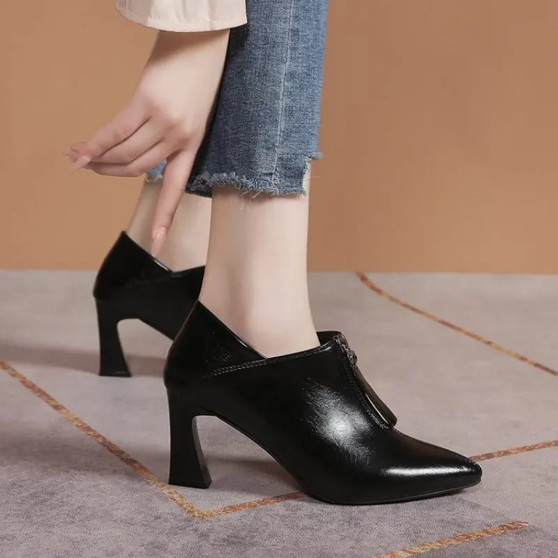 2024 NEW comfort British style Women Fashion Sweet High Quality Side Zipper Short Ankle Boots Lady Brand Design Boot High heels