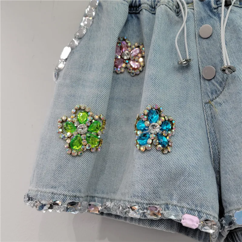Fashion 2024 Summer New Denim Shorts Handmade Flower Rhinestone-Embedded Loose Denim Wide Leg Shorts Feminine Denim Short Pants