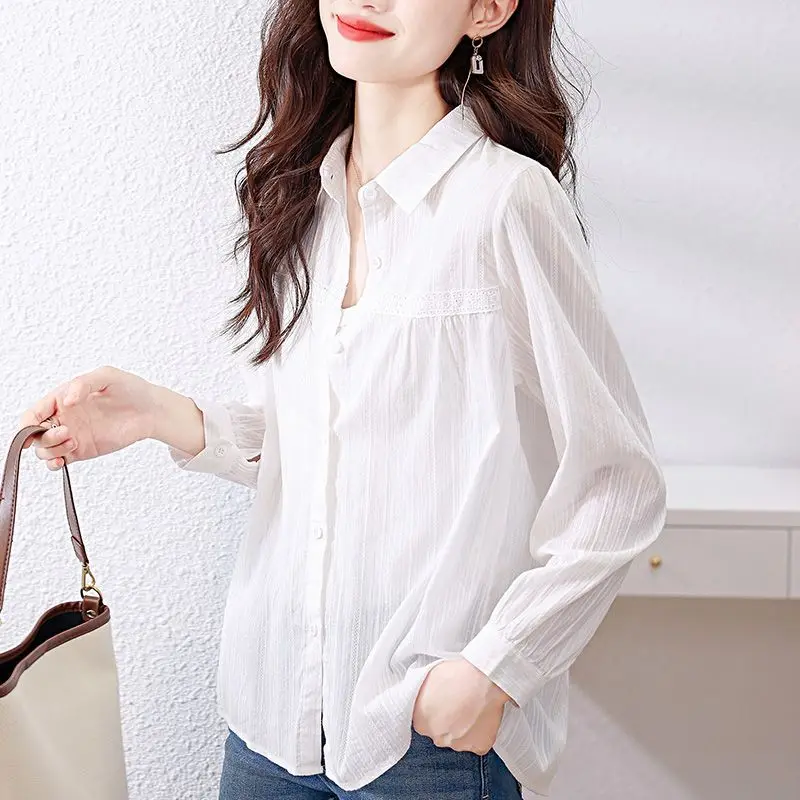 100% Cotton Patchwork Lace Shirt for Women Turn-down Collar Versatile Crumpled Button Long Sleeve Loose Fitting White Blouse