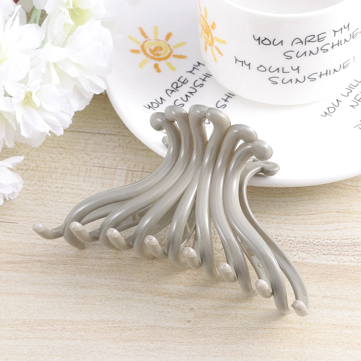 Gift for Female Friends Hair Claw Japanese and Korean Clip Easy Styling Clips Clamp Durable 5