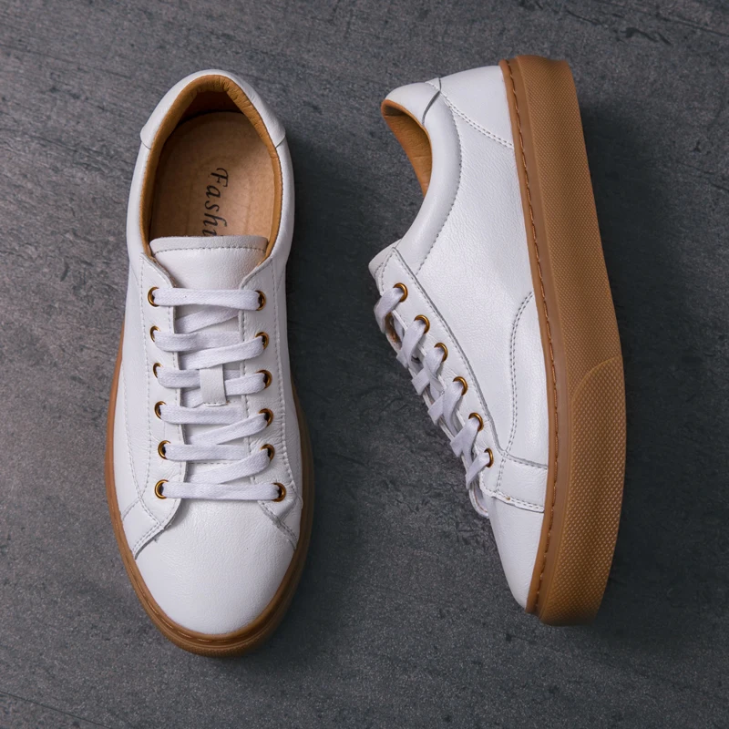 

Handmade Men's Skateboarding Shoes Genuine Leather Sneakers Fashion Casual Shoes New Trend Flats Quality Male Vulcanize Footwear