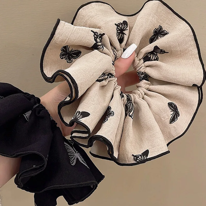 1PC Autumn Winter Elegant Scrunchies-Floral&Ruffled Edge Hair Ties for Women,Black&Beige Hair Accessories, Perfect for Daily