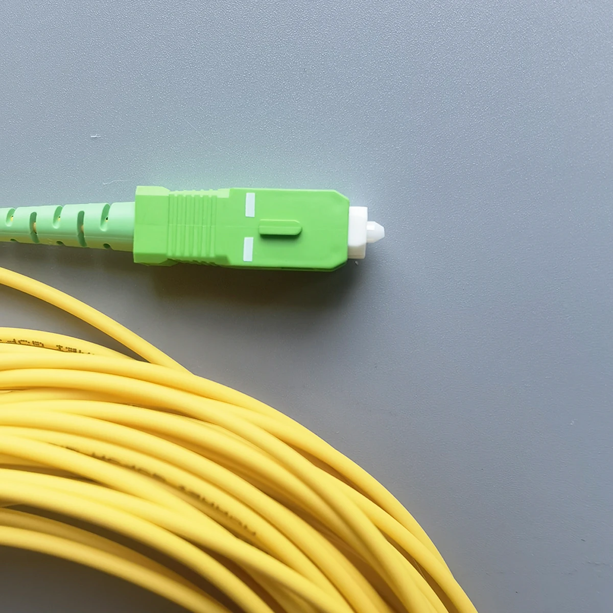 Single Mode FTTH LSZH Optical Fiber Extension Cable - 2.0mm Diameter, 8M/15M Length, SC/APC Connectors