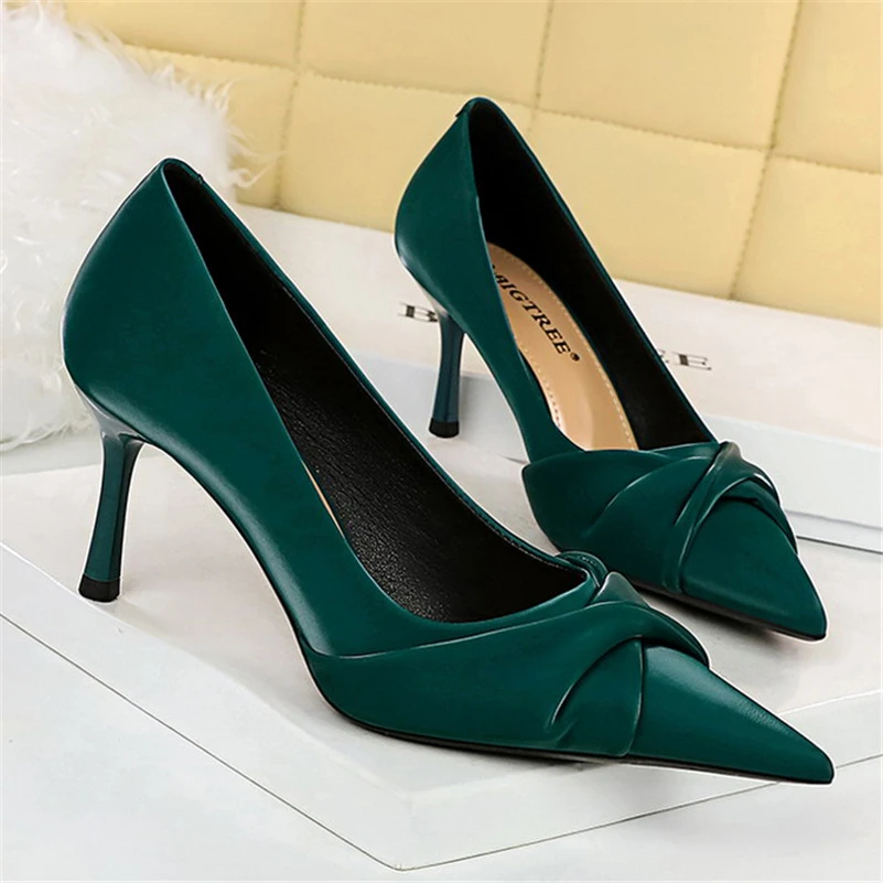 Begrijpen krom verantwoordelijkheid 2023 Women 8cm 10cm High Heels Retro Pumps Lady Party Vintage Bow Knot  Middle Low Heels Wedding Bridal Prom Party Elegant Shoes - Pumps -  AliExpress