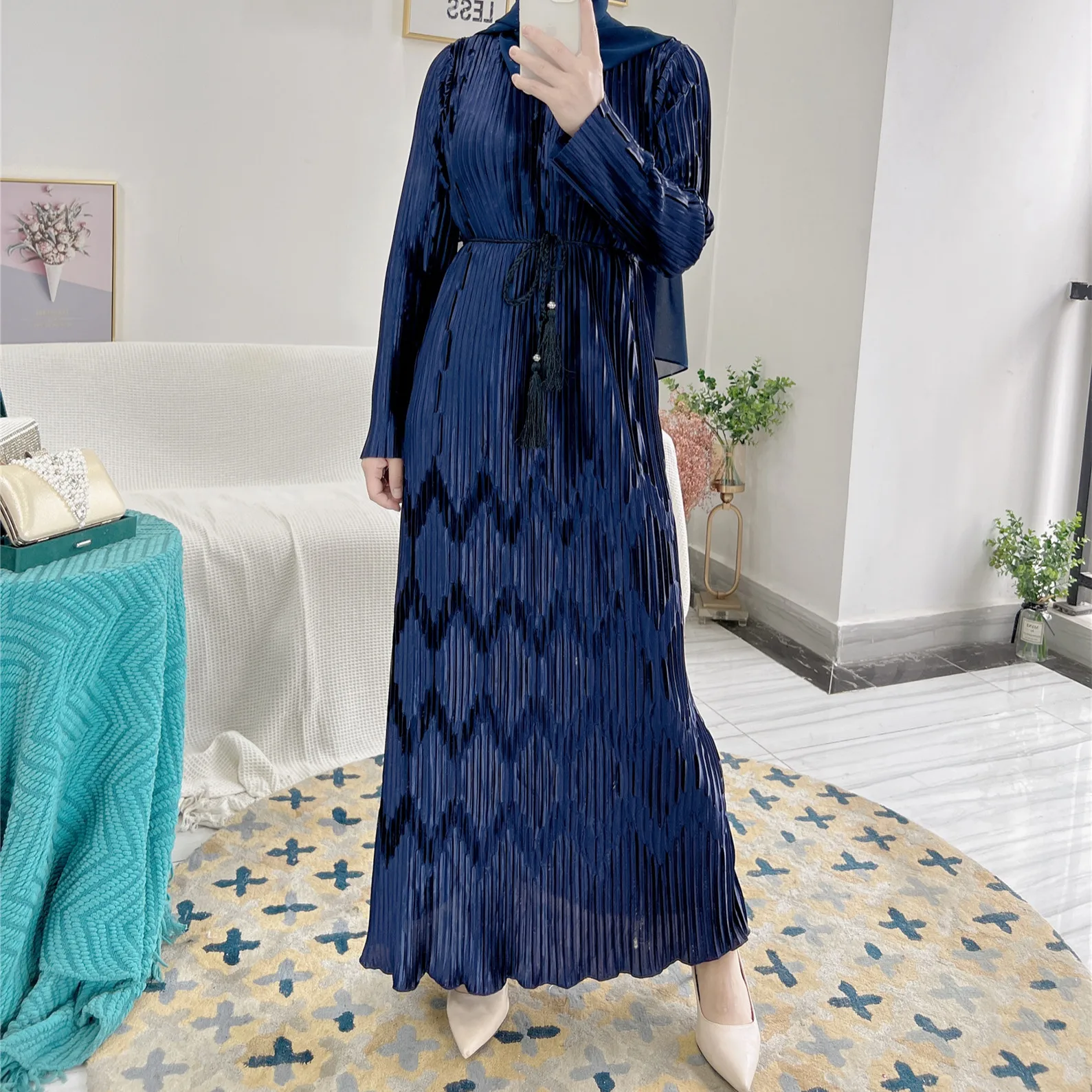 Modest Dresses for Muslim Women Under Abaya Dubai Luxury Long Pleated Arabic Dress Turkish Islamic Clothing Robe Longue Vestidos
