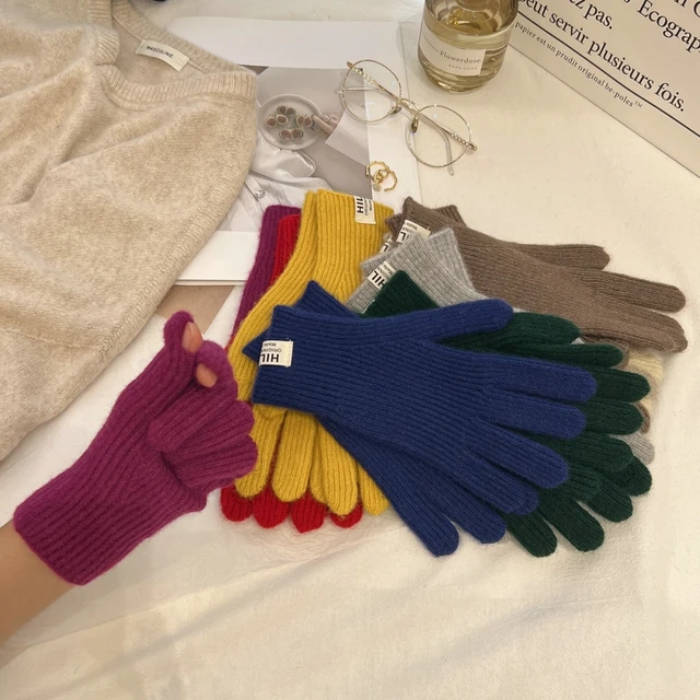 touchscreen gloves uniqlo