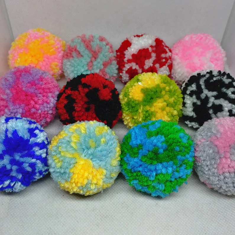 Wool Yarn Multi-color Pompom Ball Crafts Accessories 10cm Acrylic Polyester Woolen Yarn Pom Pom Ball Decoration Suppliers