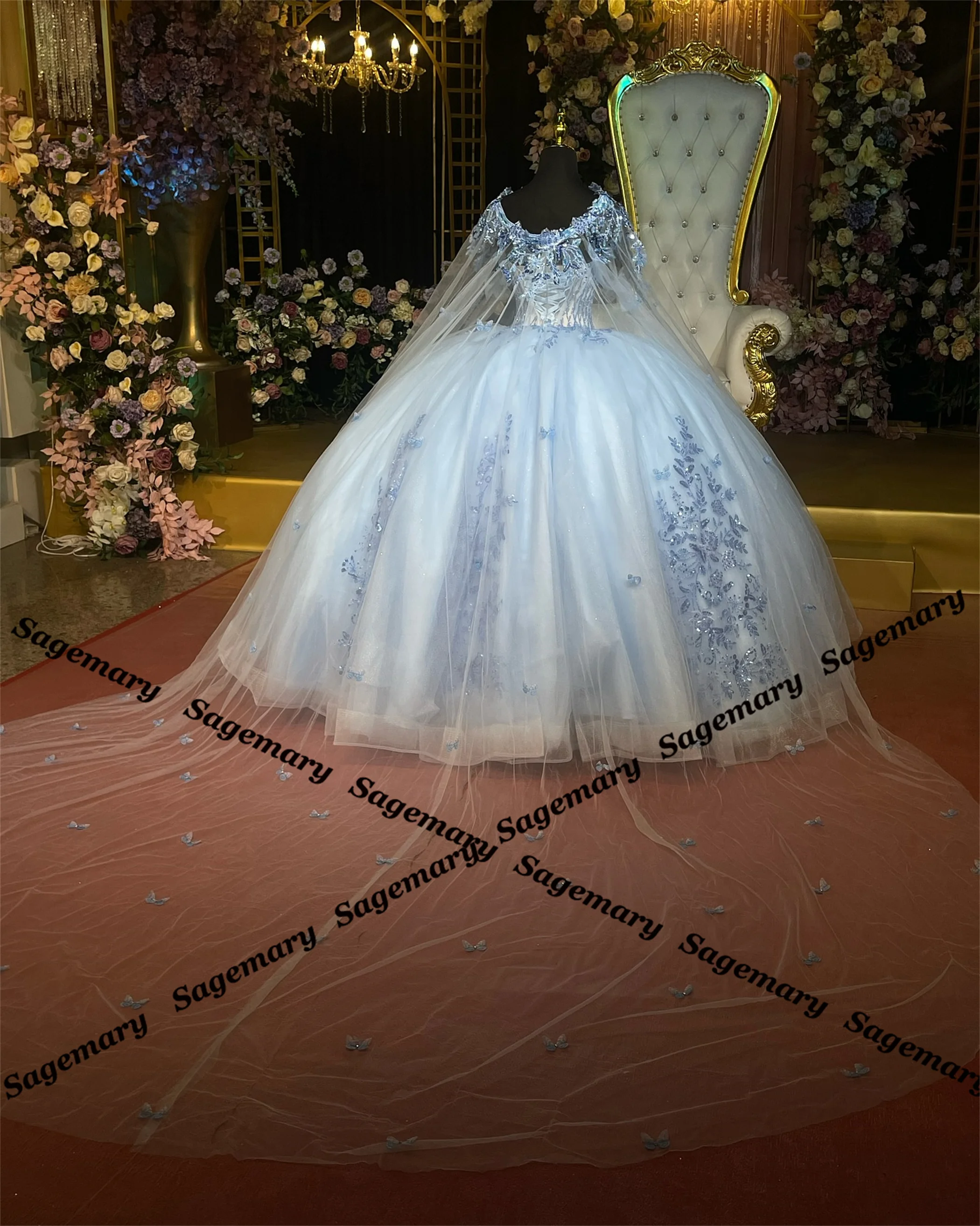 Quinceanera Dresses Sequined Beads Sleeveless Sweetheart Appliques Customized